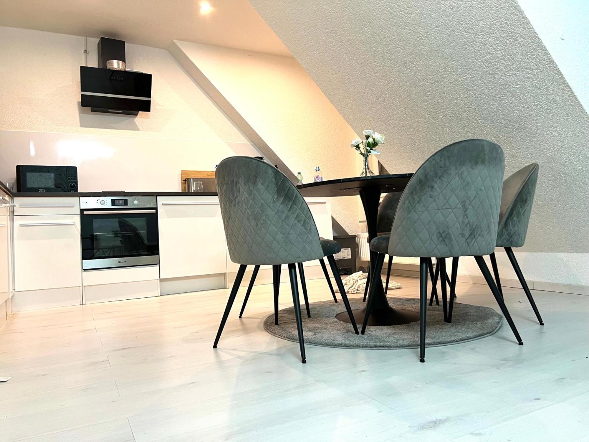 Luxus Maisonette Wohnung Am See, Wehome Premium Sankt Leon-Rot Kültér fotó