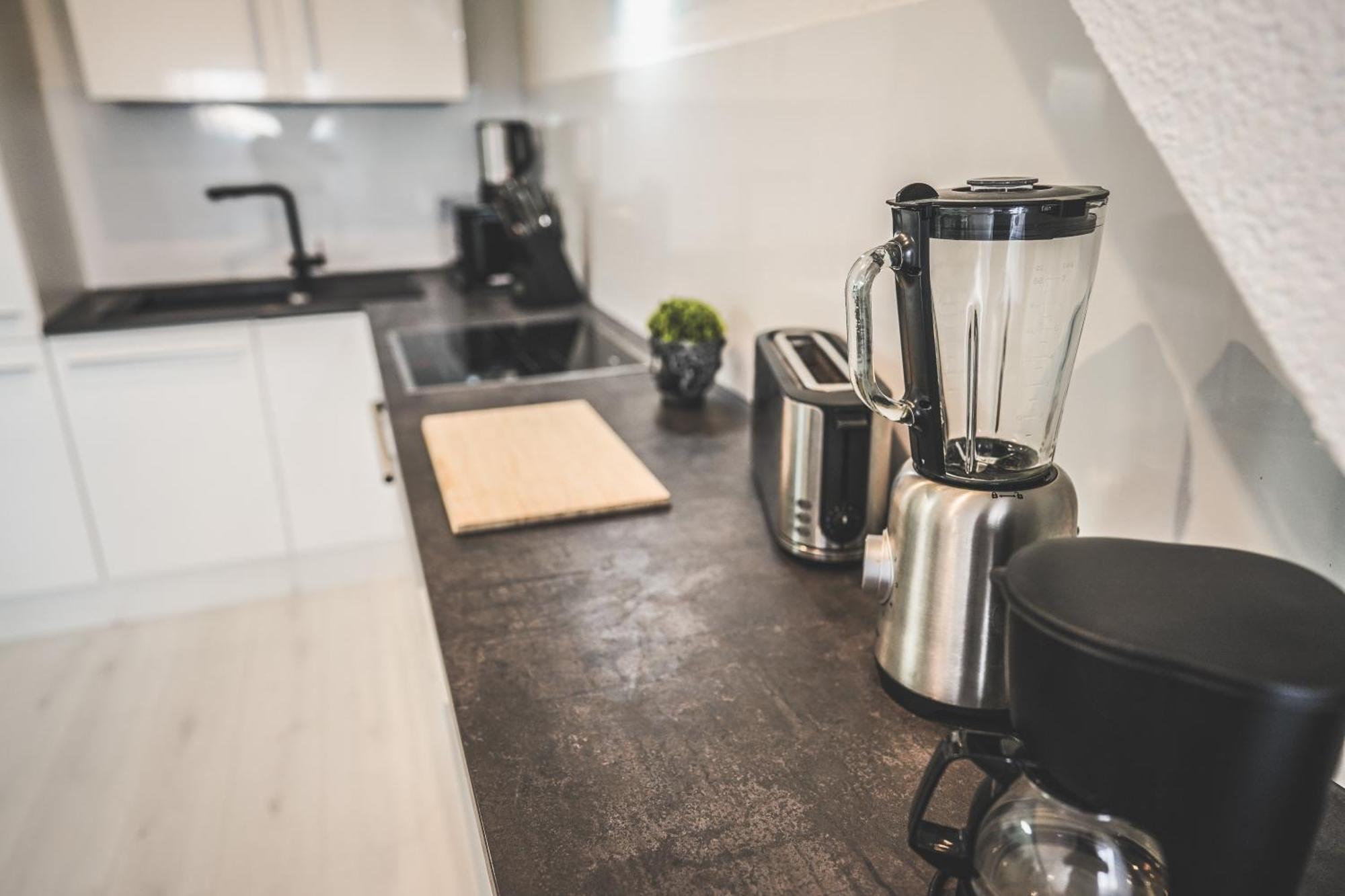 Luxus Maisonette Wohnung Am See, Wehome Premium Sankt Leon-Rot Kültér fotó
