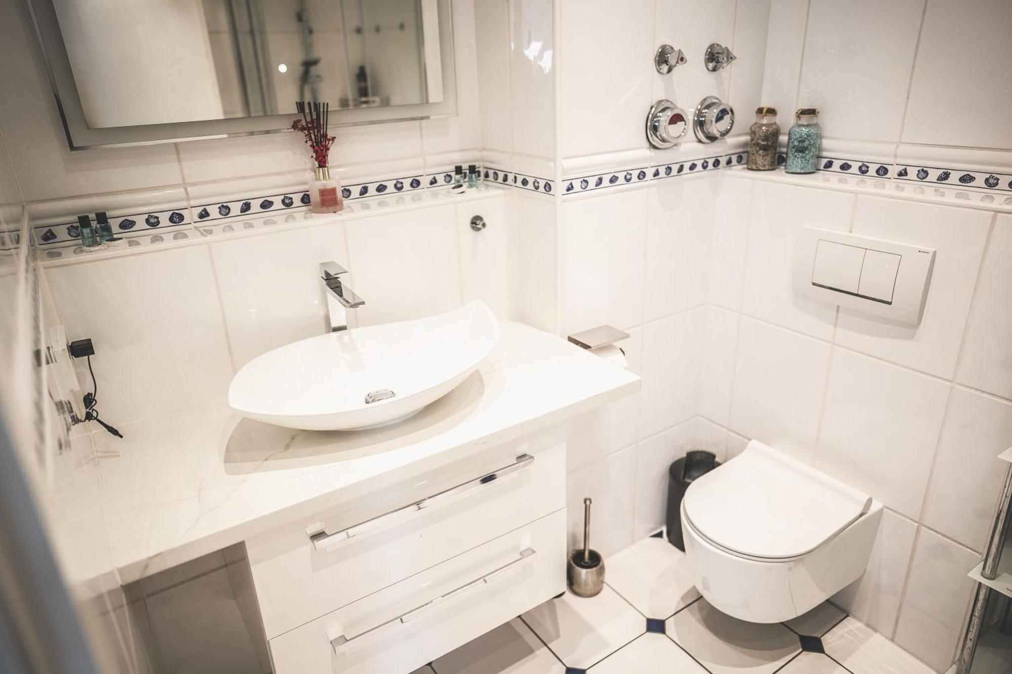 Luxus Maisonette Wohnung Am See, Wehome Premium Sankt Leon-Rot Kültér fotó