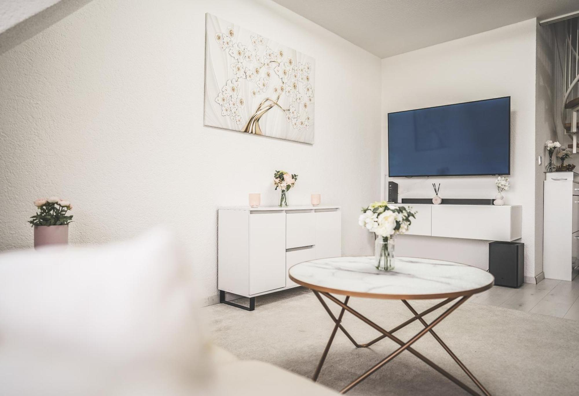 Luxus Maisonette Wohnung Am See, Wehome Premium Sankt Leon-Rot Kültér fotó