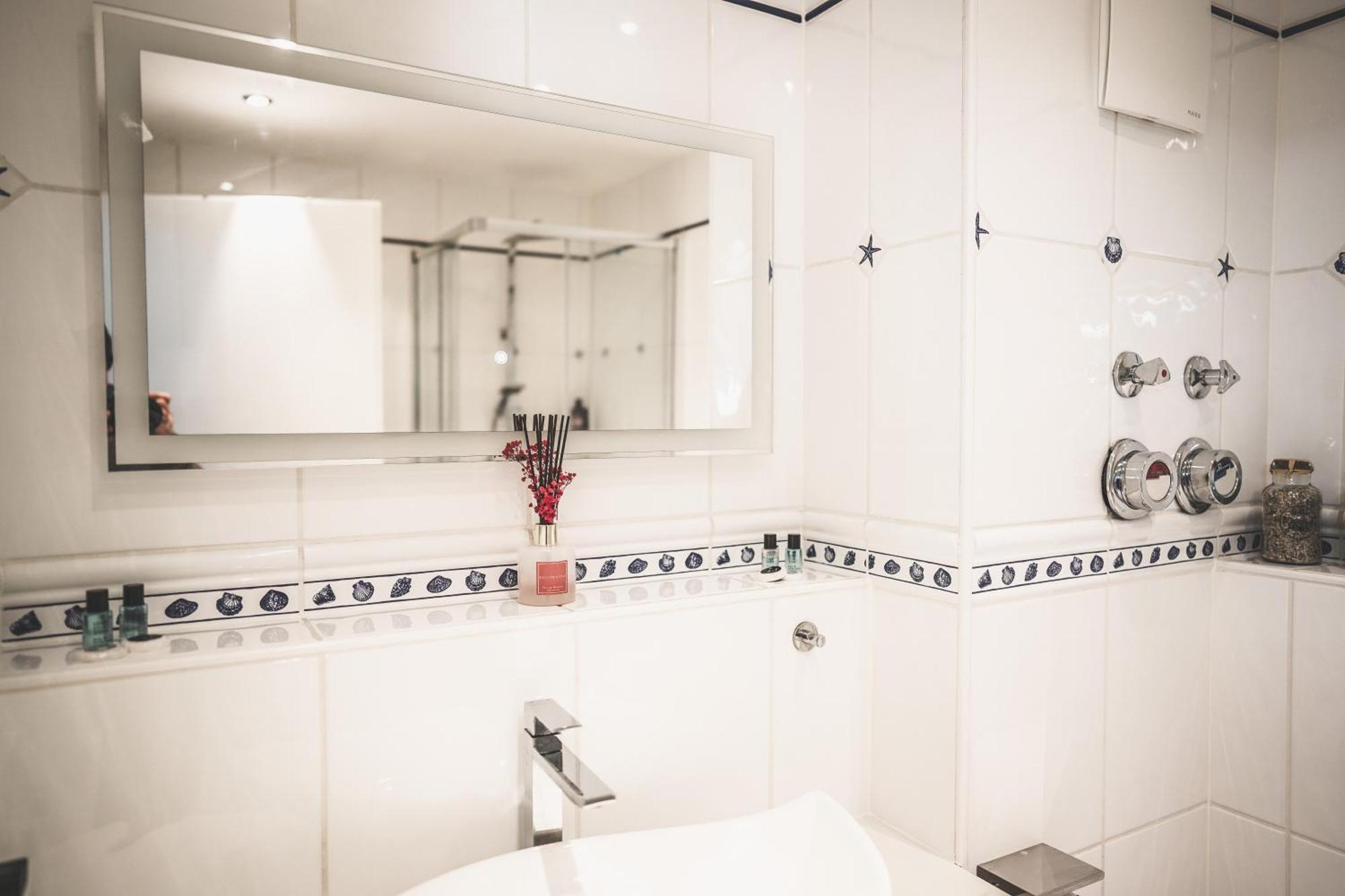 Luxus Maisonette Wohnung Am See, Wehome Premium Sankt Leon-Rot Kültér fotó