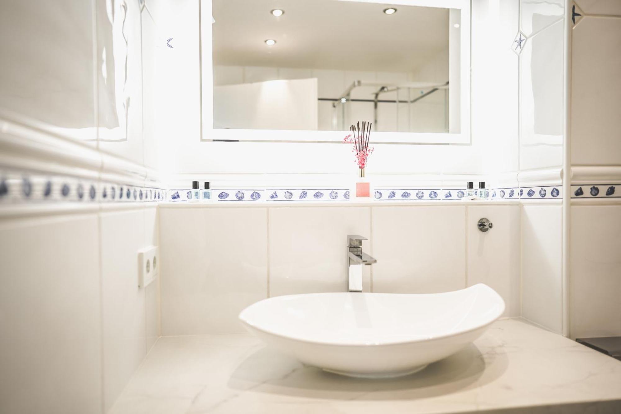 Luxus Maisonette Wohnung Am See, Wehome Premium Sankt Leon-Rot Kültér fotó